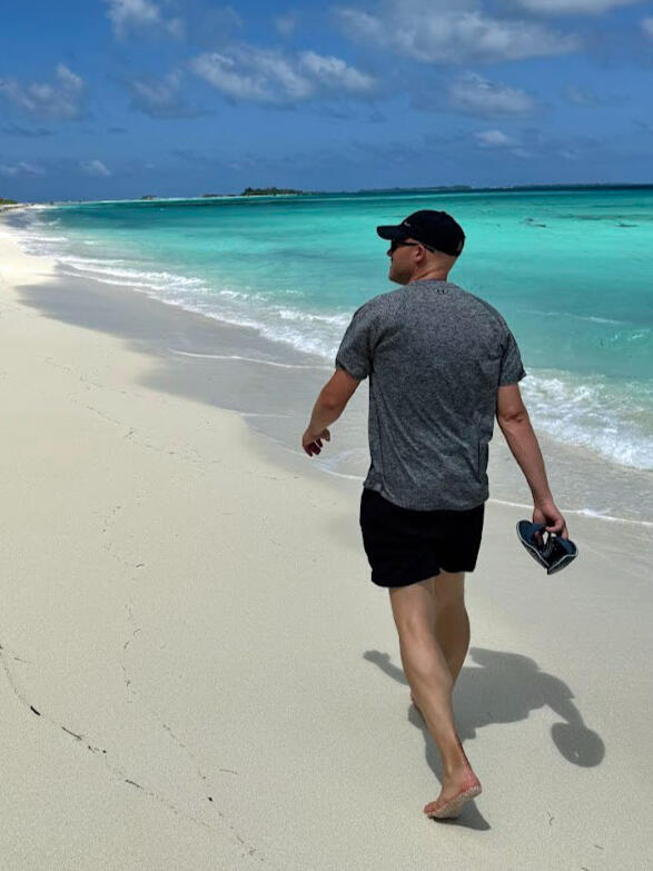Autor Jens Barner am Strand